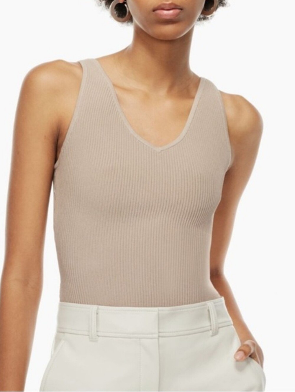 $68 NWT! Aritzia Babaton Sculpt Knit Double V Tank Matte Pearl Size XS